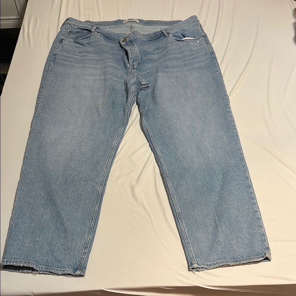 Women’s Abercrombie Light Blue Jeans the dad high rise wide leg 36